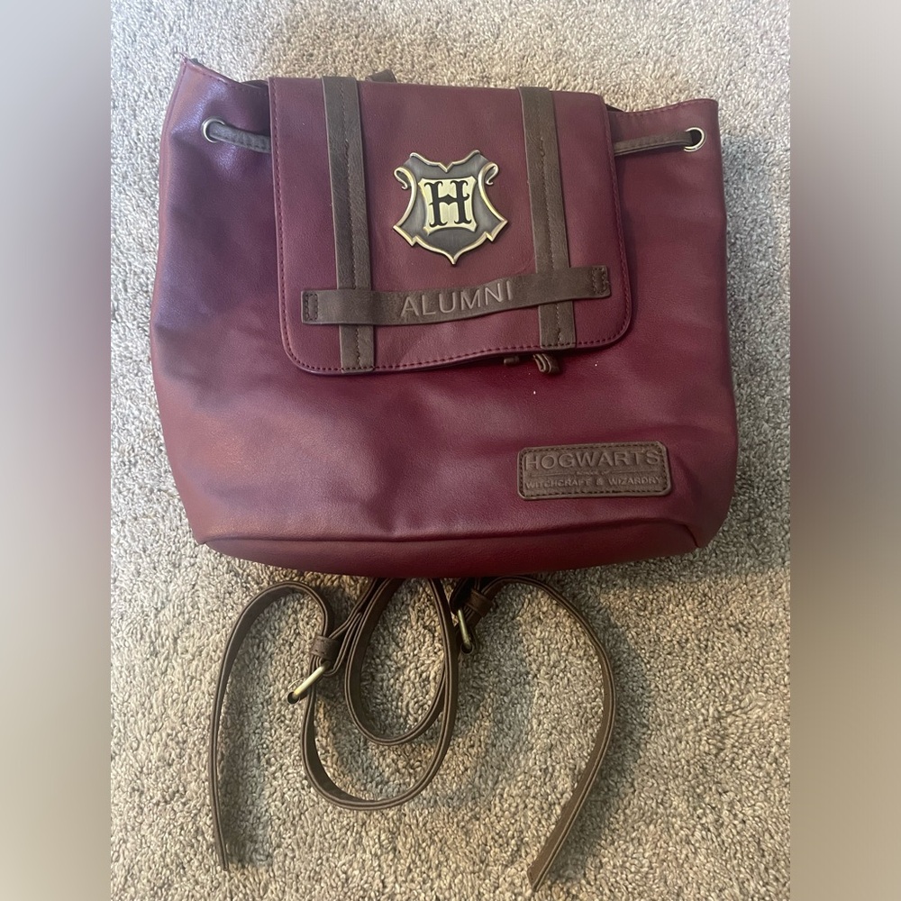 Harry Potter Hogwarts Alumni Maroon Faux Leather Backpack Handbag Purse